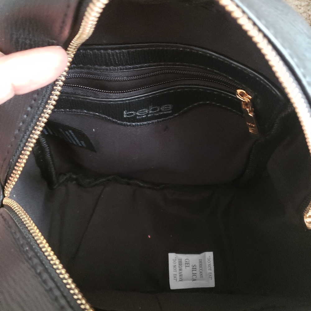 Women's small backpack - Picture 3 of 5